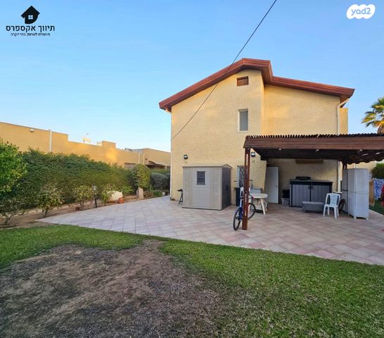 בית פרטי/ קוטג', עומר