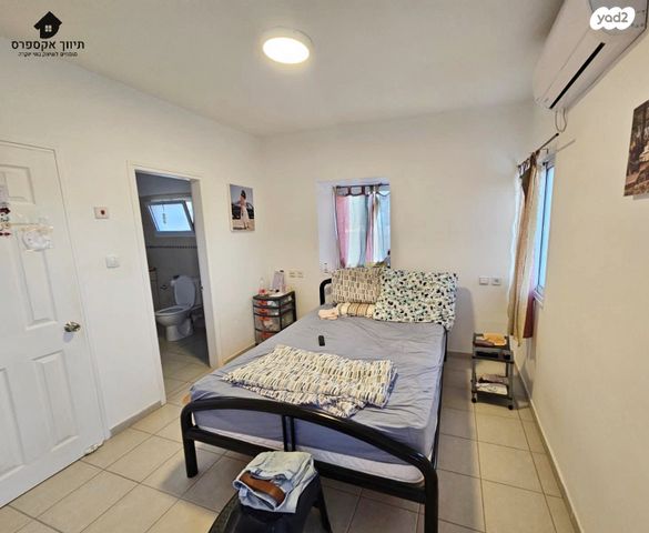 בית פרטי/ קוטג', עומר