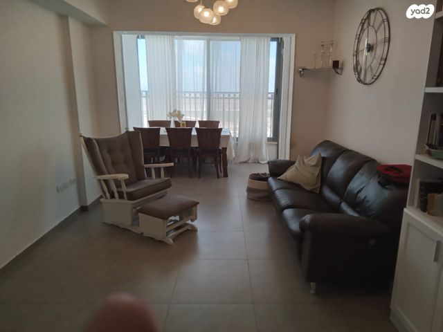 דירה, רכסים