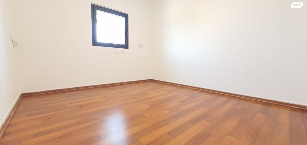 דו משפחתי, ישעיהו, רמת חן, רמת גן