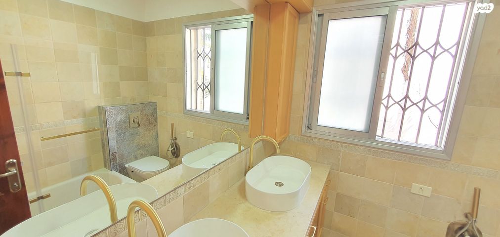 דו משפחתי, ישעיהו, רמת חן, רמת גן