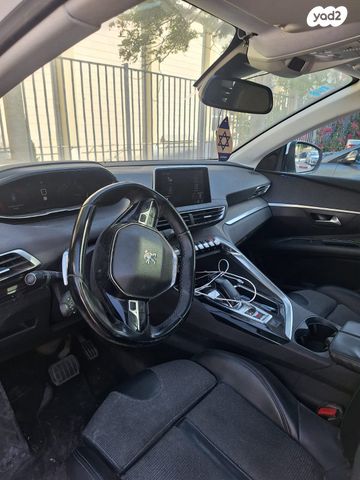 מודעת רכב פיג'ו 3008