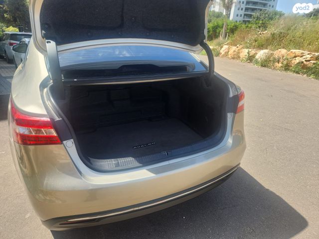 טויוטה אוולון