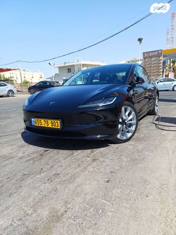 מודעת רכב טסלה מודל 3