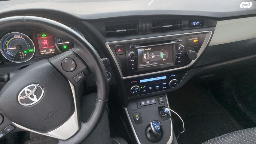 טויוטה אוריס