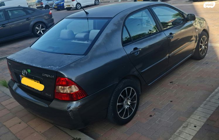 טויוטה קורולה