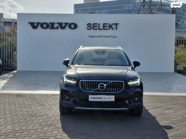 וולוו XC40