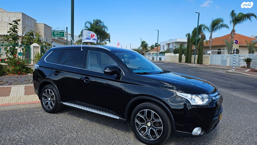 מיצובישי אאוטלנדר