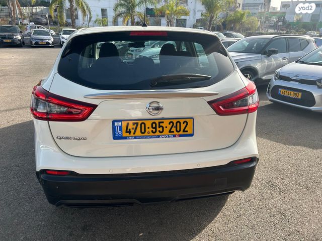 ניסאן קשקאי