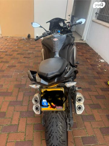 קאוואסאקי Z1000SX