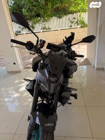 ימאהה MT-09 Y-AMT