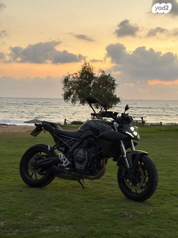 מודעת רכב סוזוקי GSX-8S