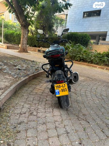 מודעת רכב Voge 500AC