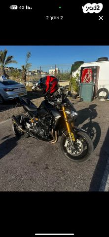 קאוואסאקי Z900