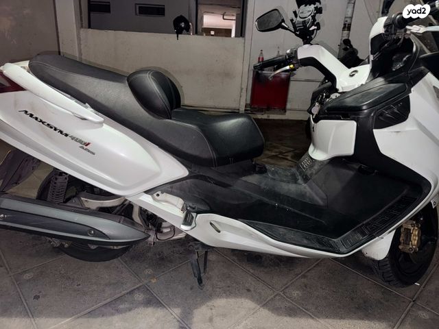 סאן יאנג מקסים 400i