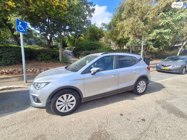 מודעת רכב סיאט ארונה