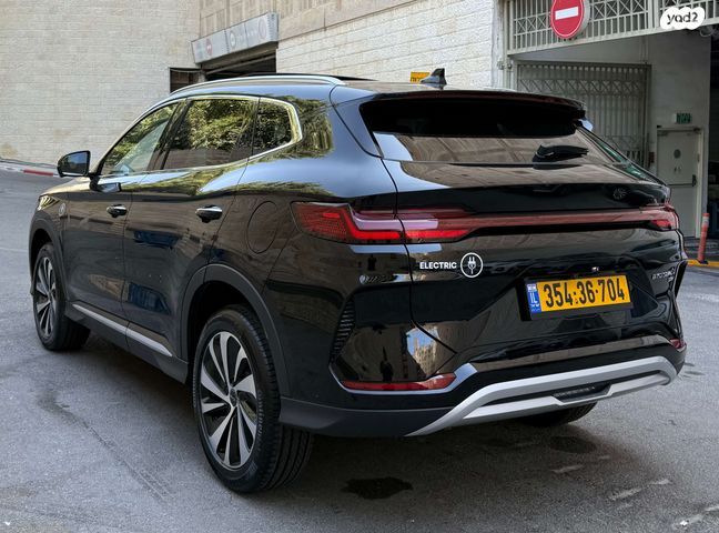 בי.ווי.די סיל U