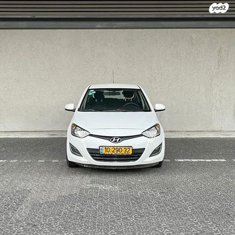 מודעת רכב יונדאי i20