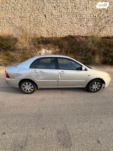 טויוטה קורולה