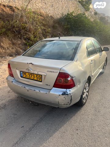 טויוטה קורולה