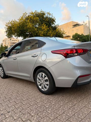 יונדאי אקסנט i25