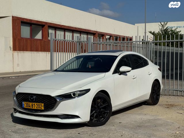 מודעת רכב מאזדה 3