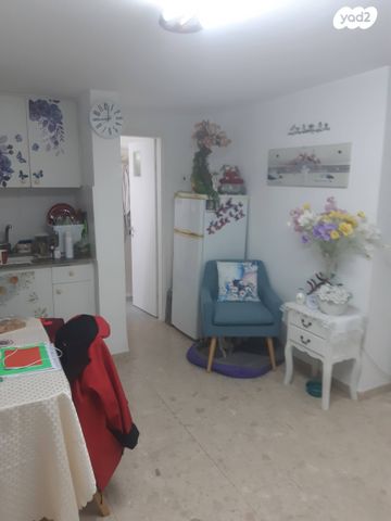 דירת גן, סמטת אתא 5, בית וגן, קרית אתא