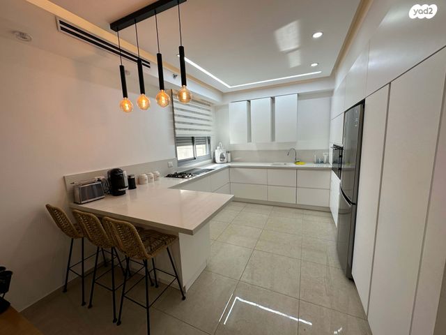 דירה, יצחק למדן 15, שכונה ב', באר שבע