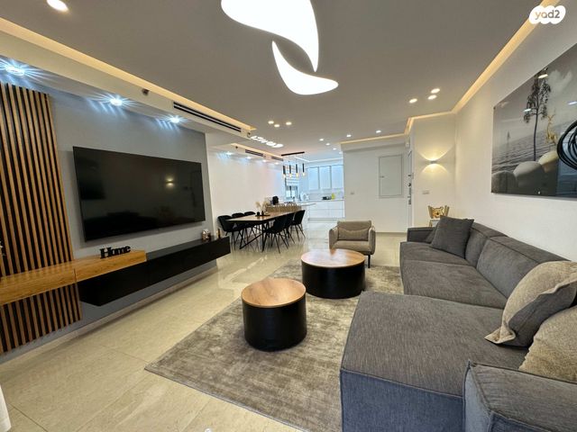 דירה, יצחק למדן 15, שכונה ב', באר שבע