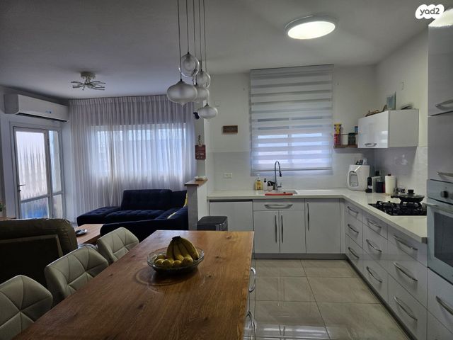 דירה, ביאליק 23, שאר העיר, קרית אתא