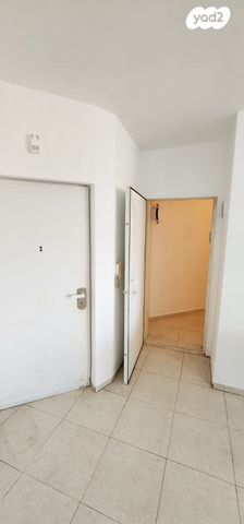 דירה, הגיבורים 67, מרכז העיר, חדרה