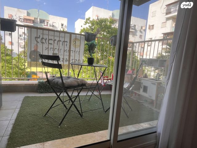 דירה, סמטת רותם 5, שיכון המסילה, פרדס חנה כרכור