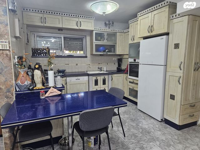 דירת גן, חבצלת 7, נוף העמק, מגדל העמק