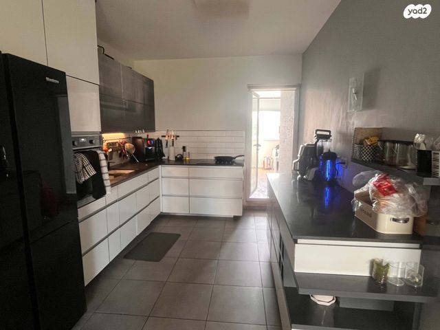 דירה, סמטת רותם 5, שיכון המסילה, פרדס חנה כרכור