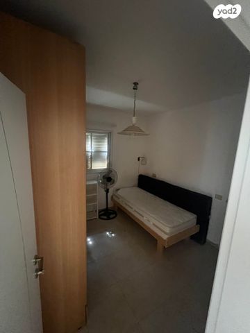 דירת גן, משעול הדרור 1, שאר העיר, עומר