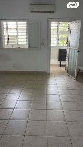 שדרות המעפילים 15