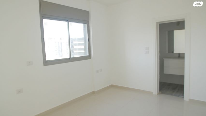 דירה, קריניצי 55, שכונת יהלום, מרכז העיר ב, רמת גן