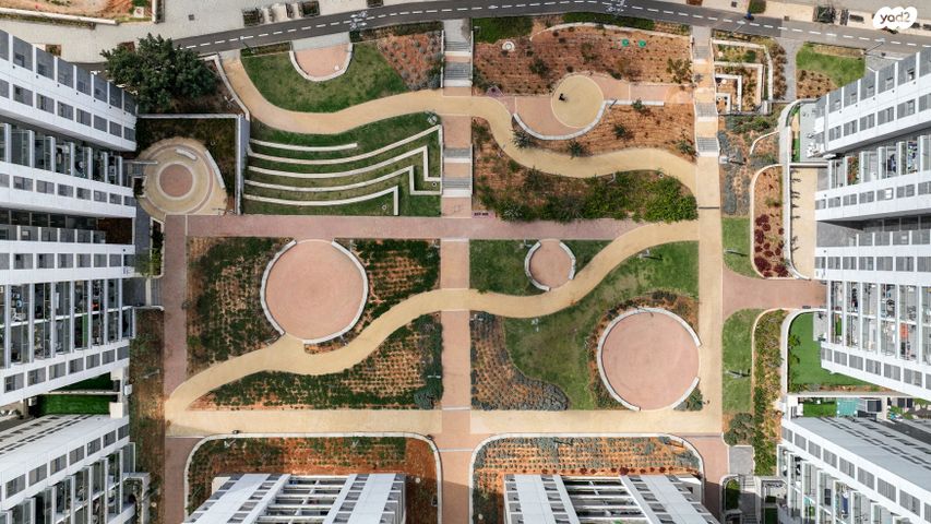 דירה, ברתיני גארי 9, נווה עופר, תל כביר, תל אביב יפו