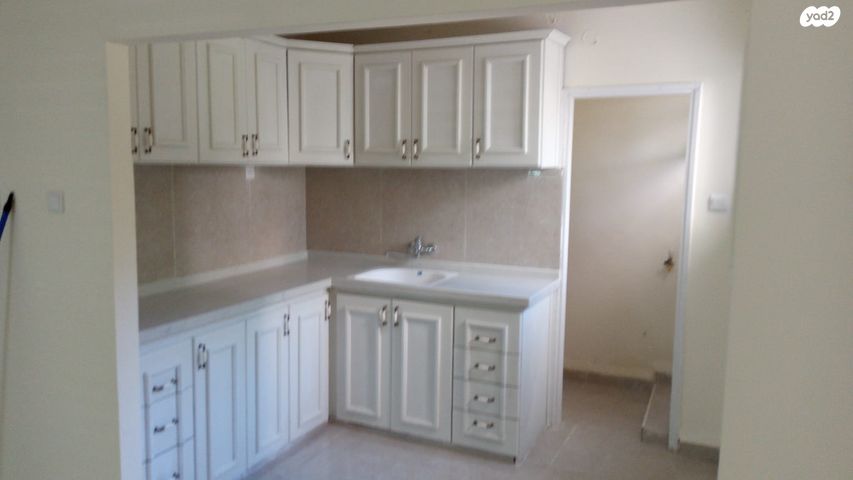 מעלה חסון 140