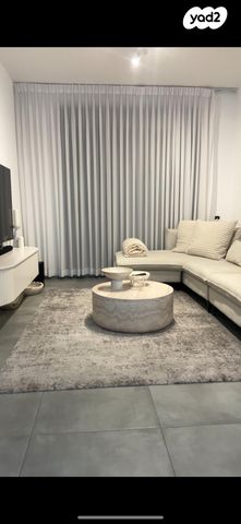 ברתיני גארי 9