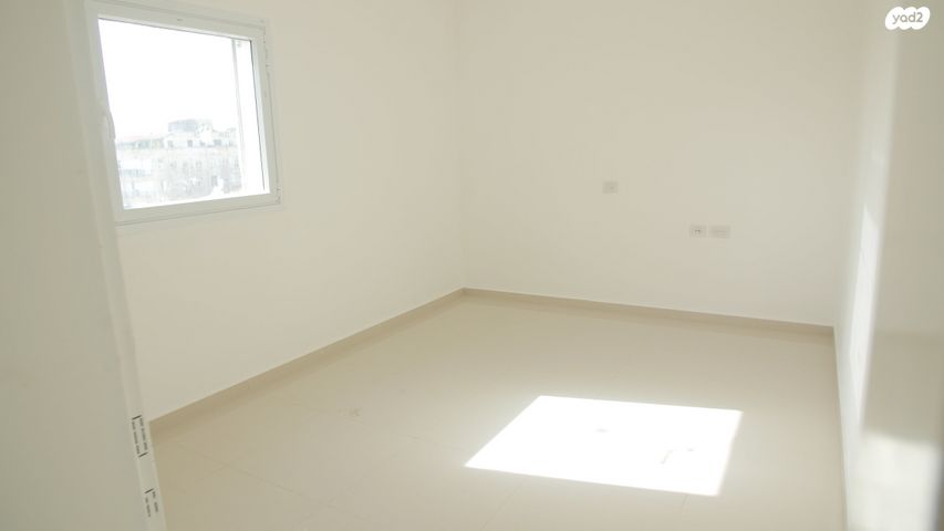 דירה, קריניצי 55, שכונת יהלום, מרכז העיר ב, רמת גן