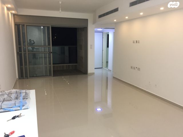 דירה, קריניצי 55, שכונת יהלום, מרכז העיר ב, רמת גן