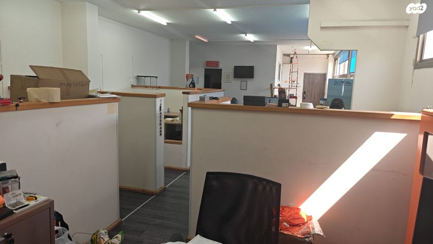 אולמות, יחזקאל רבינזון 10, הדר המושבות החדשה / אם המושבות החדשה, פתח תקווה