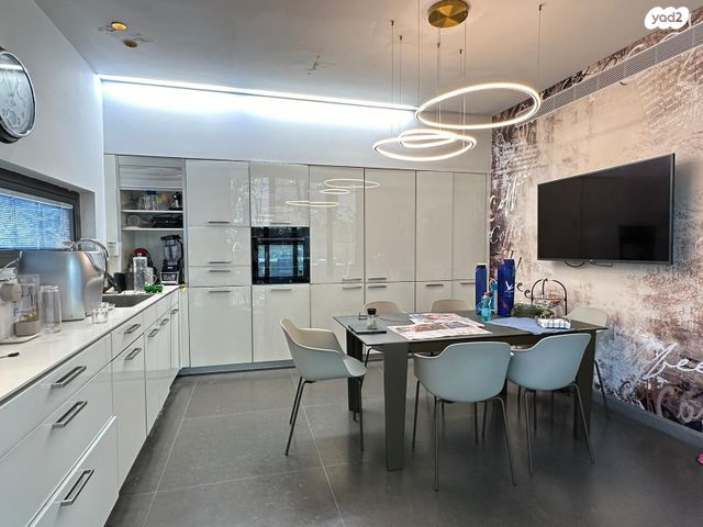 דו משפחתי, תל ברוך, תל אביב יפו