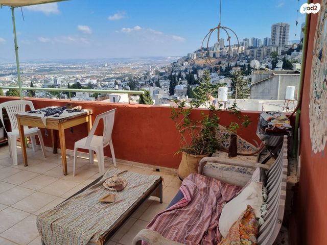 גג/ פנטהאוז, כינרת, הדר עליון, חיפה