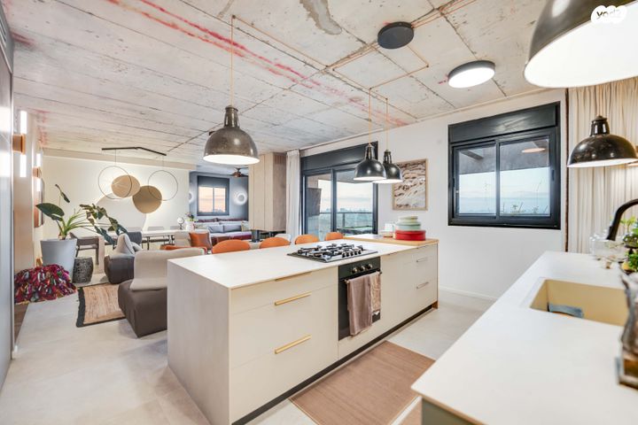 גג/ פנטהאוז, גאולה כהן, רמלה