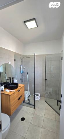 גג/ פנטהאוז, י"ד הבנים 7, כפר גנים ב, פתח תקווה