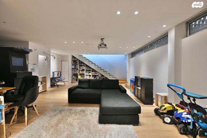 בית פרטי/ קוטג', הכורכר, אירוס, אירוס