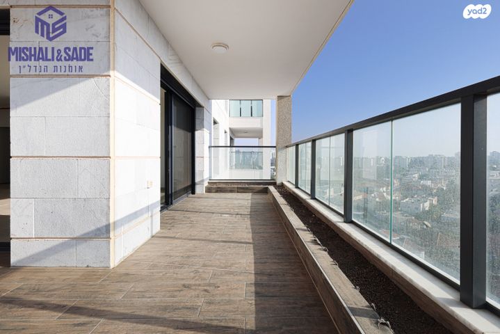 דירה, צה"ל 20, חדרה