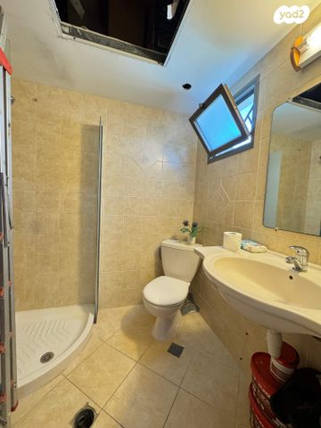 דירה, יצחק שדה, חיפה